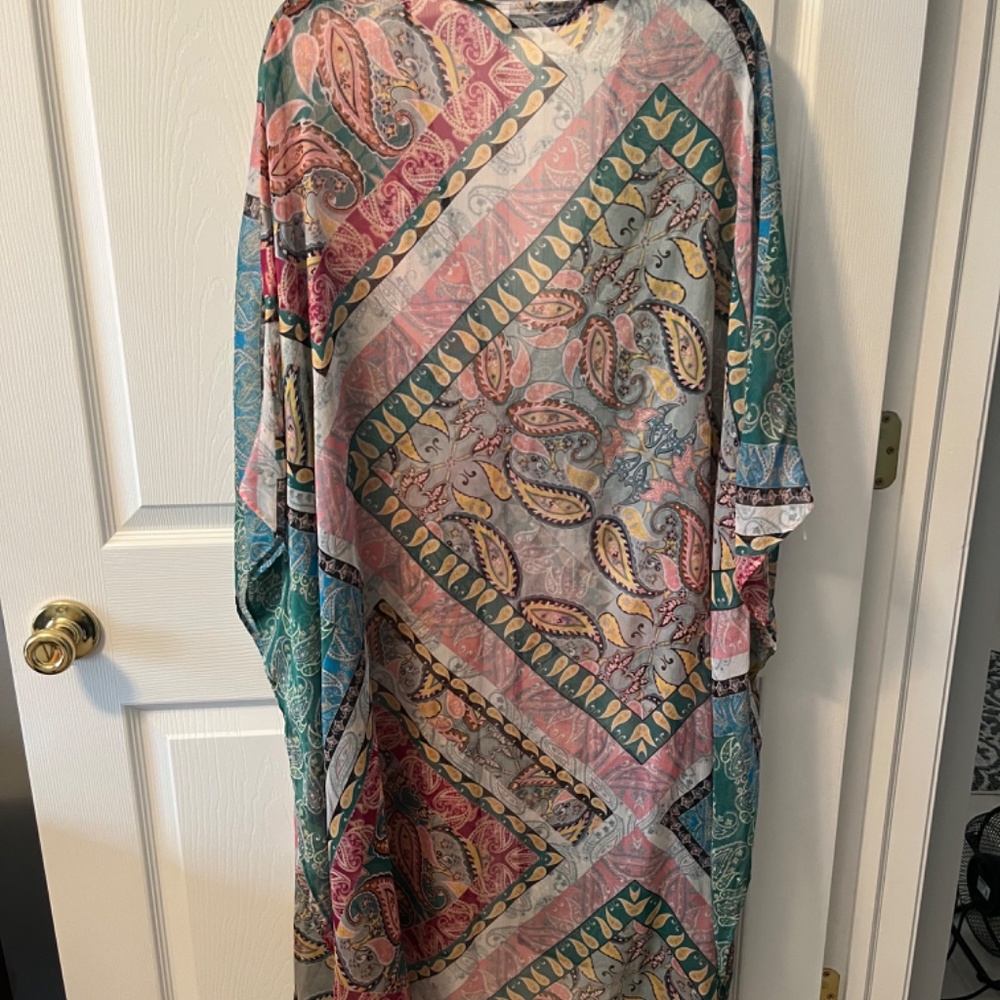 Multicolor Paisley Women's Kimono - Picture 3 of 3